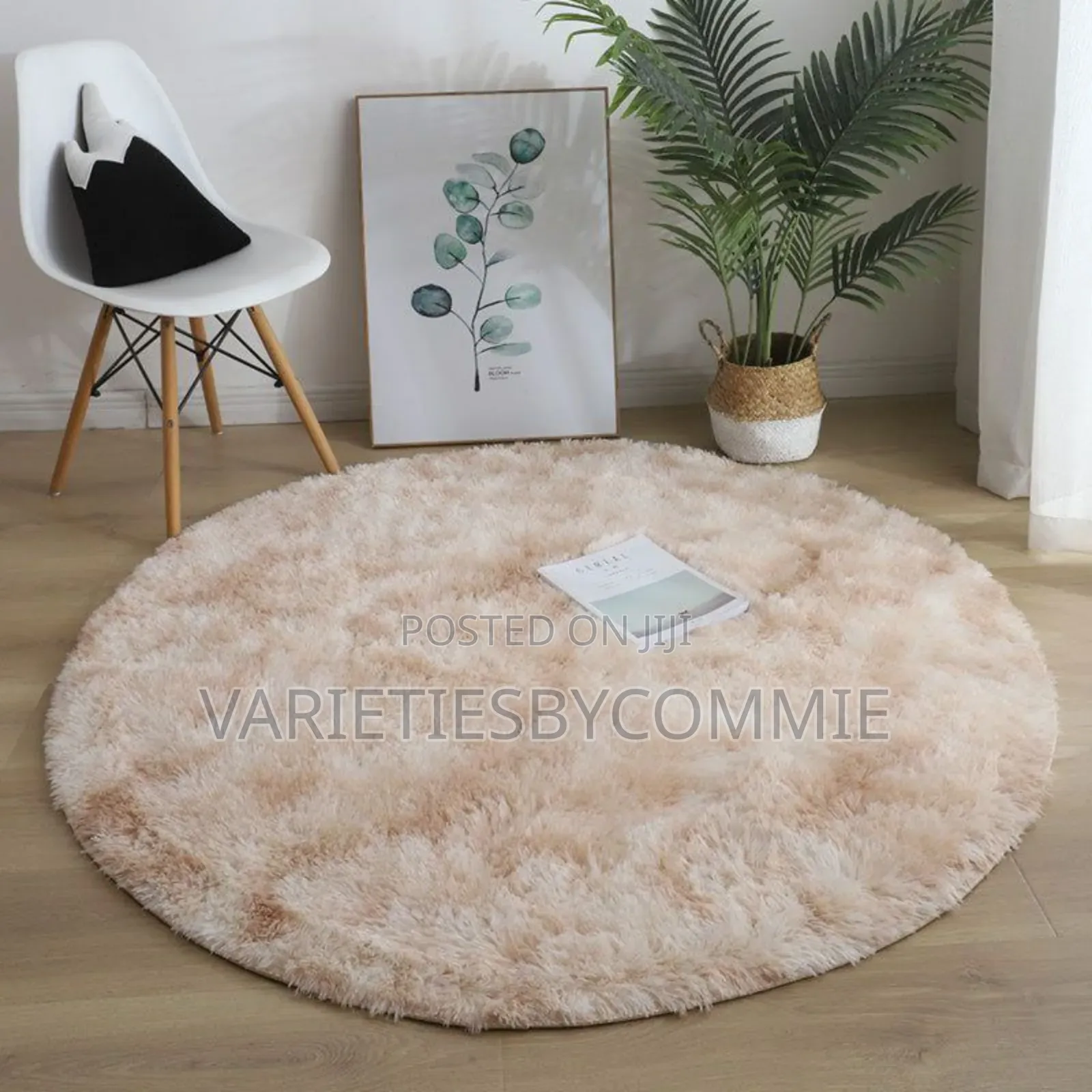 Fluffy Round Fur Mat (80 by 80)