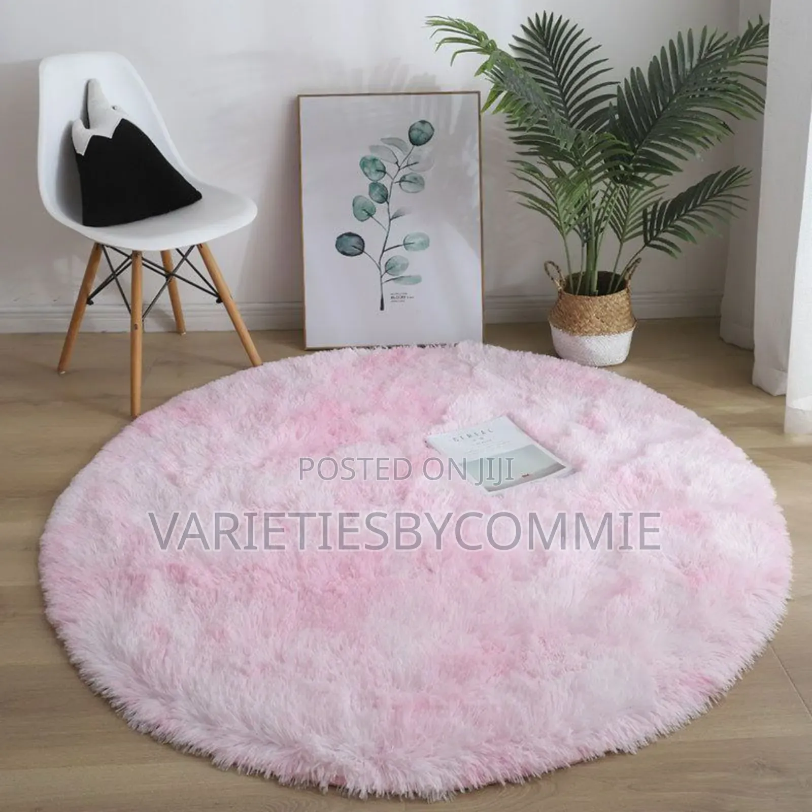 Fluffy Round Fur Mat (80 by 80)
