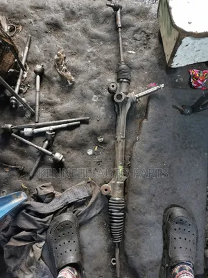 Matrix 2012 4wd Steering Rack