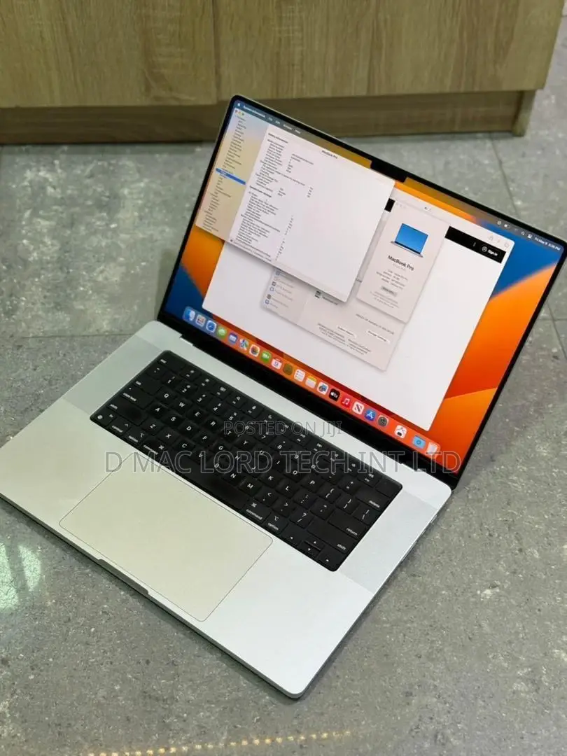 2012 to 2025 Macbooks Screen Part Replacement With Expert