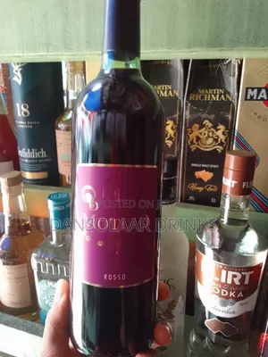 Photo - Motivo Red Wine