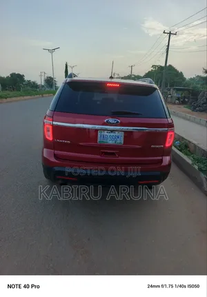 Ford Explorer 2013 Red