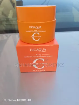 Photo - Bioaqua Vitamin C Whitening Antioxidant