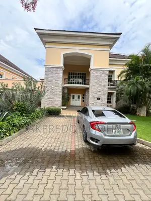 4bdrm Duplex in Maitama for sale