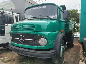 Mercedes Benz 1513 Tipper Truck Green