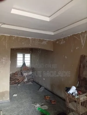2bdrm Apartment in Oke-Ira / Ogba for rent