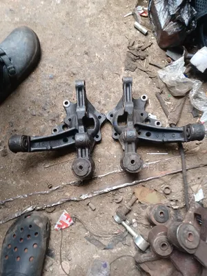 Back Spindle Toyota Highlander 2008 / 2010 and Toyota Venza