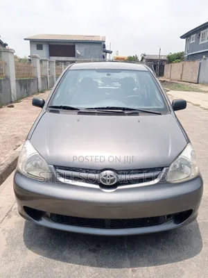 Toyota Echo 2004 Gray