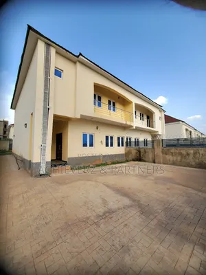 Photo - 3bdrm Duplex in Asokoro for rent
