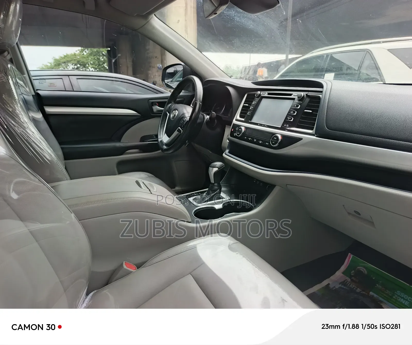 Toyota Highlander 2019 Silver