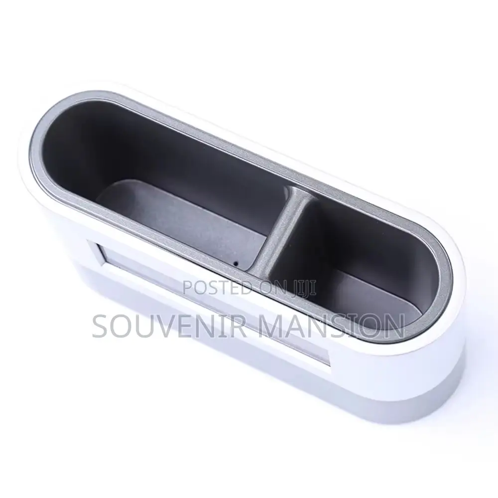 Oval Pen Stand