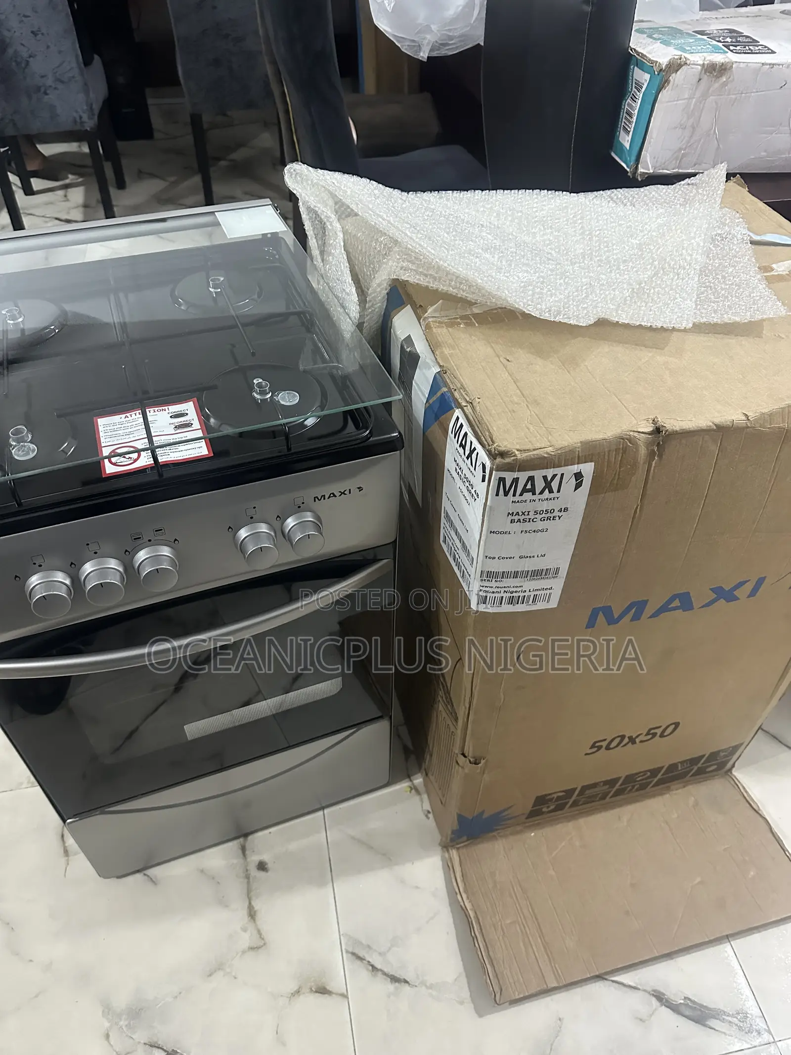 Maxi 50*50 Compact 4-Burner Cooker