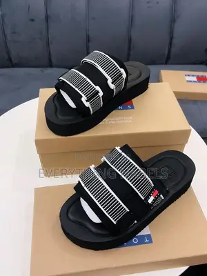 Luxury Tommy Vibram Slides
