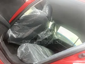Toyota Camry XSE (2.5L 4cyl 8A) 2019 Red
