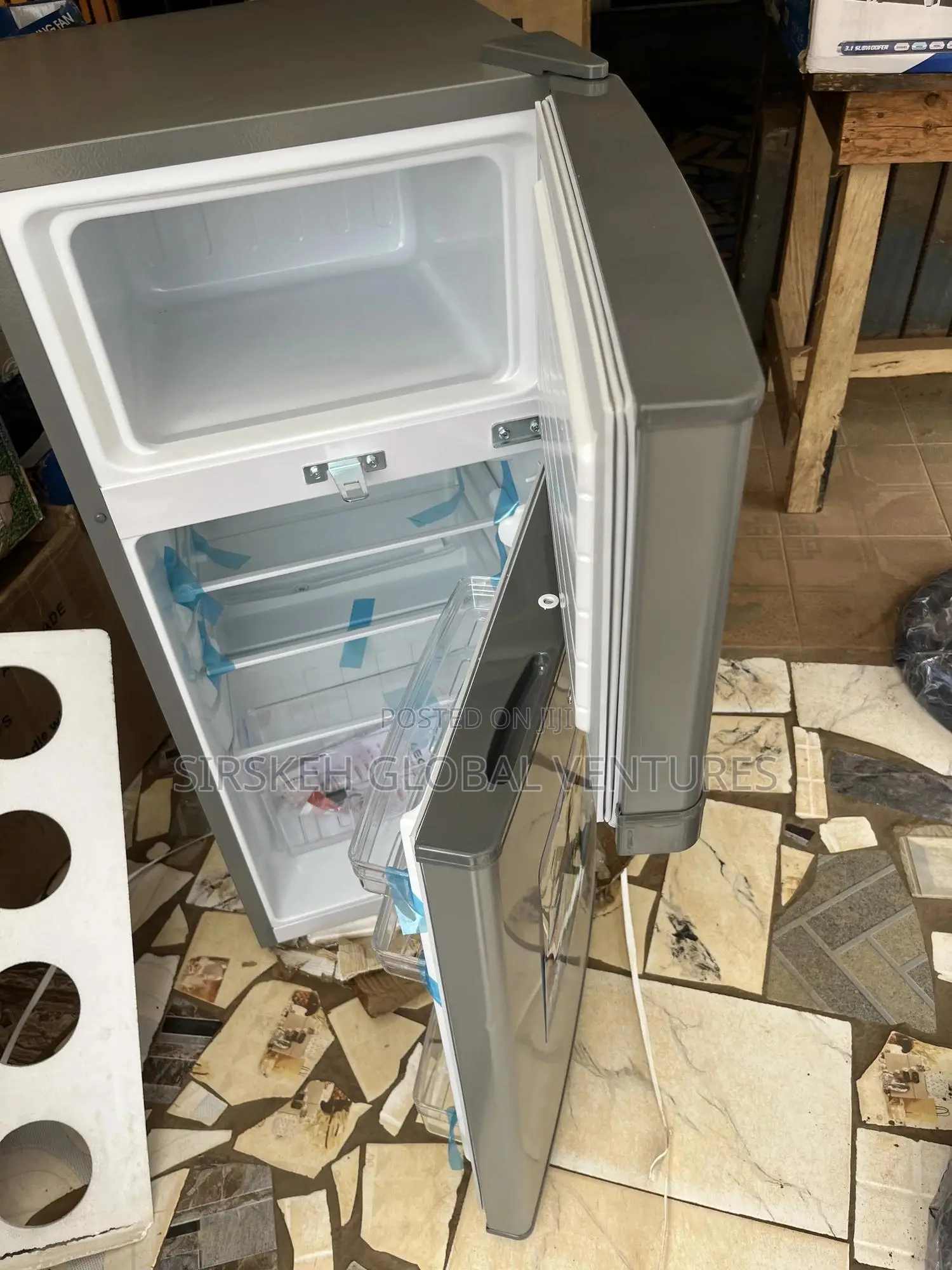100l Aeon Double Door Refrigerator