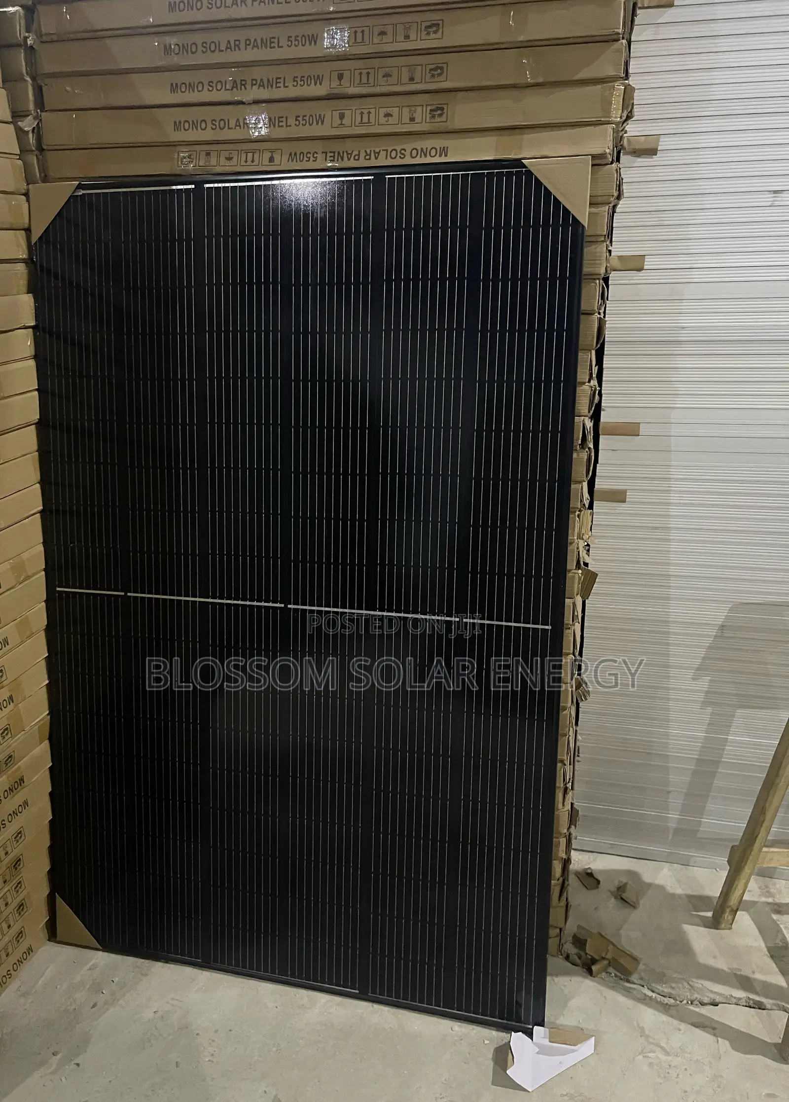 450w High Quality Half Cut All Black Panel