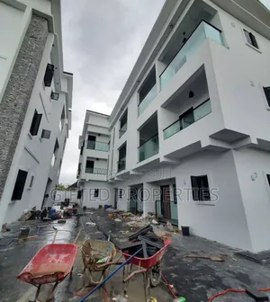 2bdrm Block of Flats in New Rd Off Ada, Port-Harcourt for rent