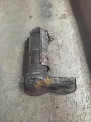 Manifold Catalyst Converter for Toyota 2.7 Camry Up Sensor