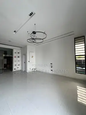 4bdrm Duplex in Chevron for rent