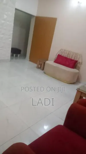 Furnished 2bdrm Apartment in George Crescent, Agidingbi for rent
