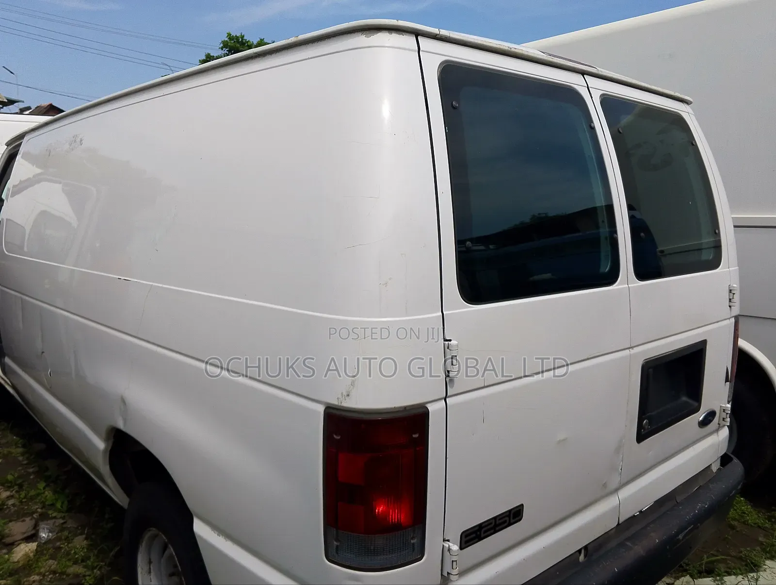 Ford E250 2006 White