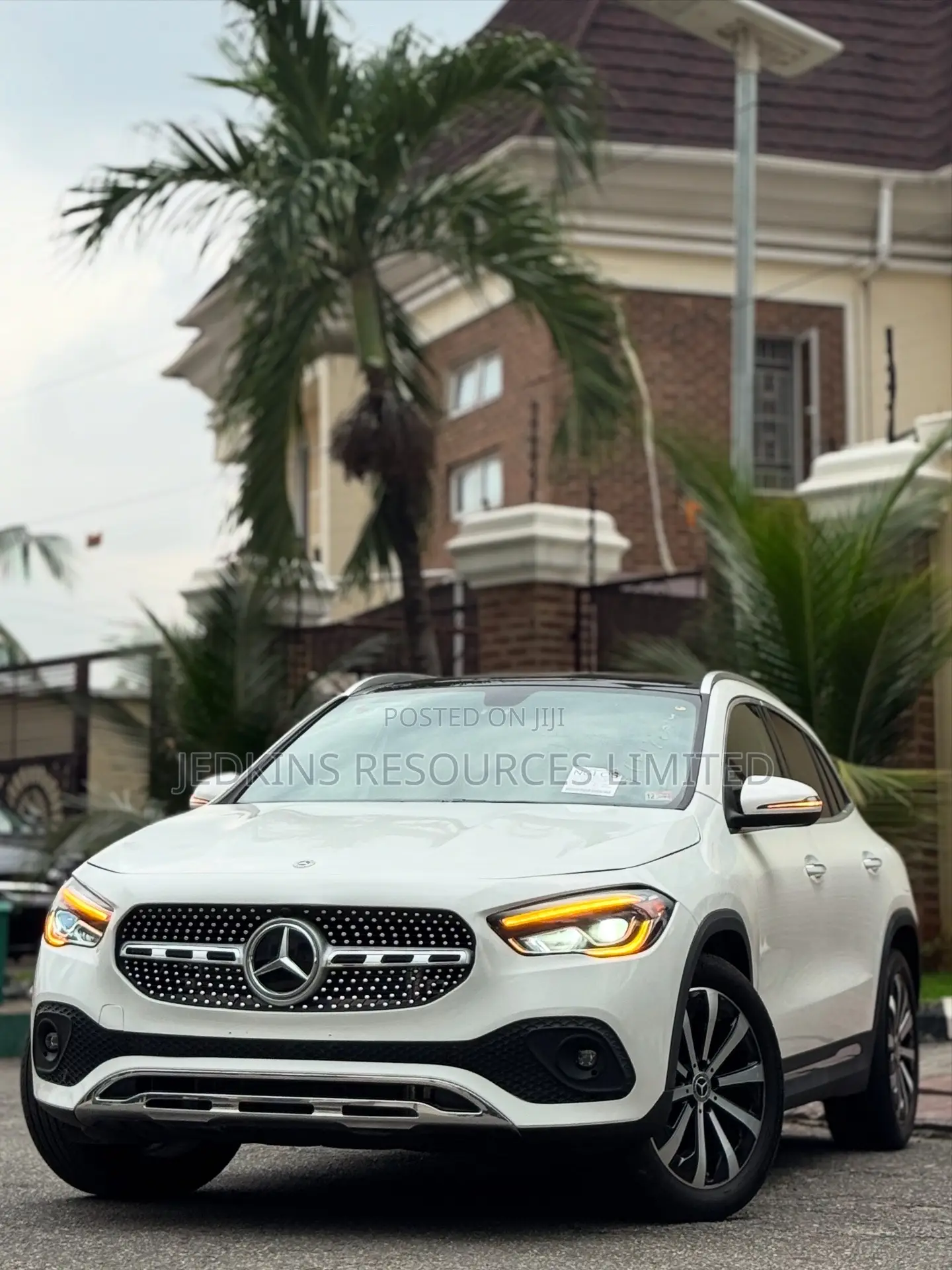 Mercedes-Benz GLA 250 2021 White