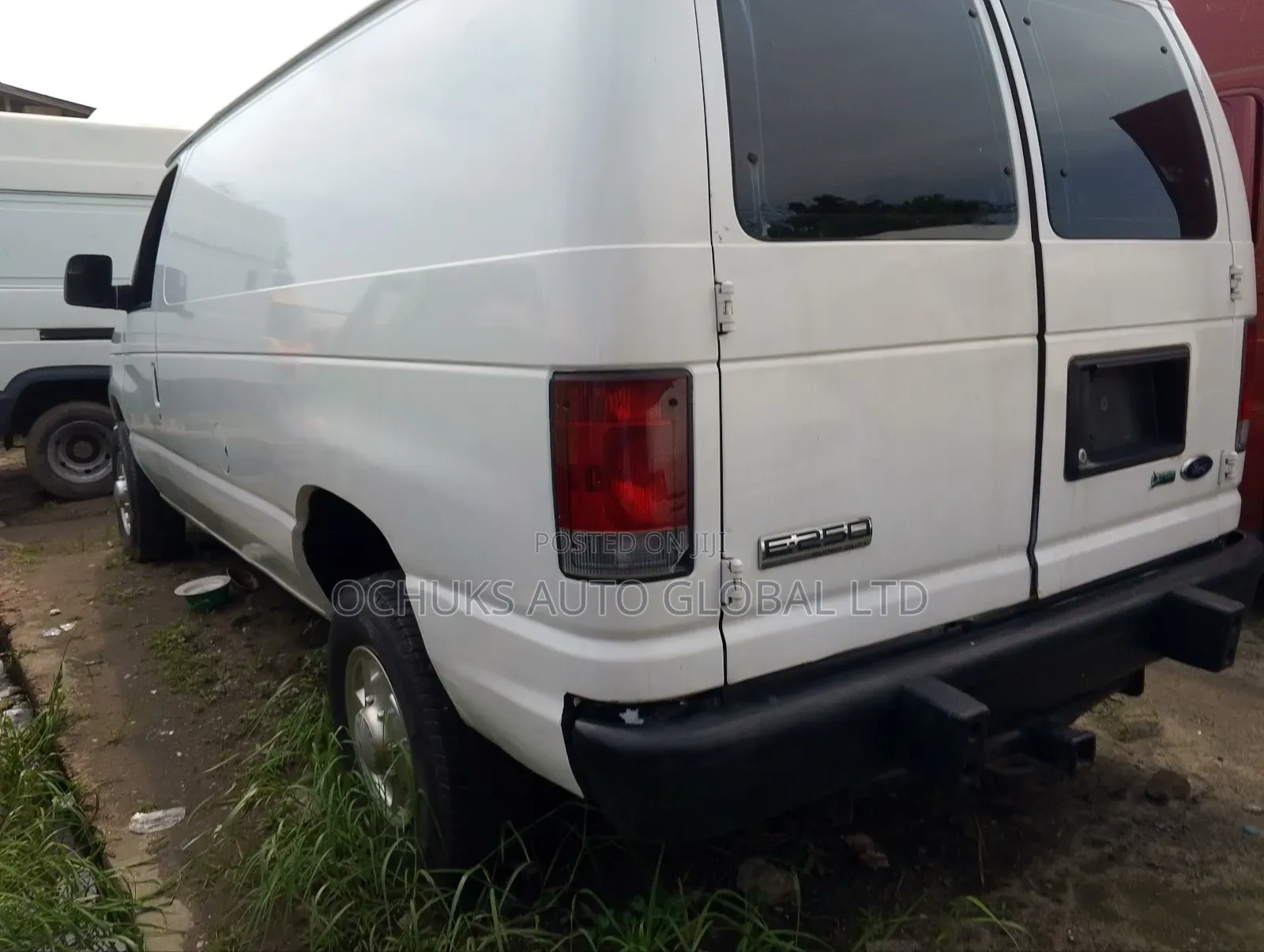 Ford E250 2011 White