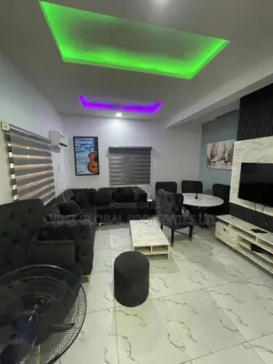 Exquisite 2 Bedroom Apartment With Inverter Back Up Power