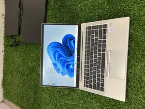 Photo - Laptop HP EliteBook 840 G7 8GB Intel Core I5 SSD 256GB