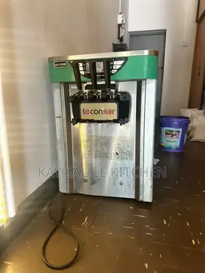 Ice Cream Machine (Belgium Used 3nozzle)