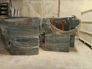 Compressing Bailing Machine