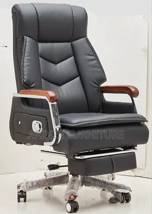 Massaging Chair With Legrest