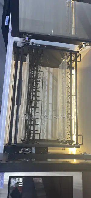 Elevator Plate Rack Black