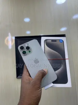 Apple iPhone 15 Pro Max 256 GB