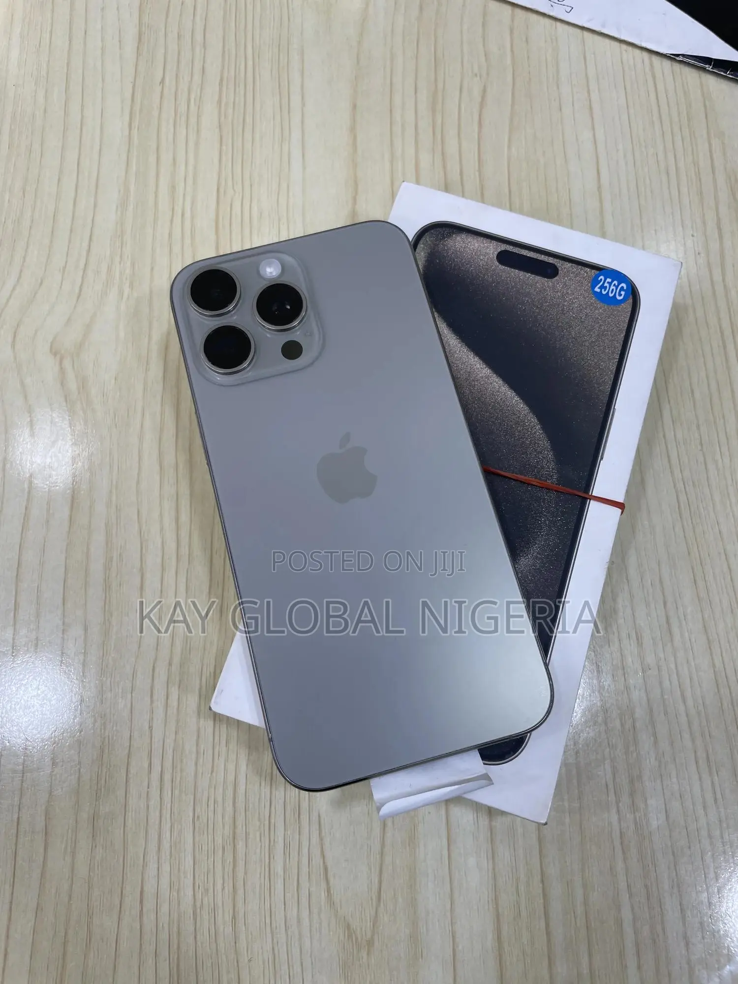 Apple iPhone 15 Pro Max 256 GB
