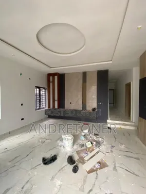 3bdrm Apartment in Lugbe District for rent