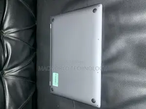 Laptop Apple MacBook Pro 2019 16GB Intel Core I7 SSD 512GB