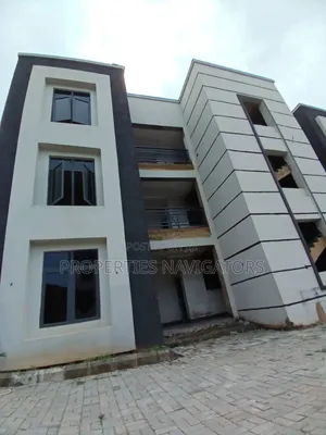 3bdrm Block of Flats in Karmo for sale