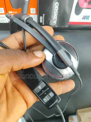 Photo - Plantronics Blackwire C710- M ( Uk Used)