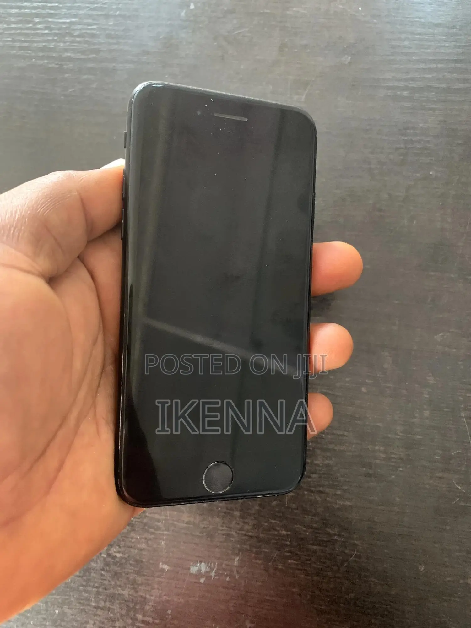 Apple iPhone 7 32 GB Black