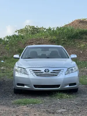 Toyota Camry LE 4dr Sedan (2.4L 4cyl 5A) 2008 Silver