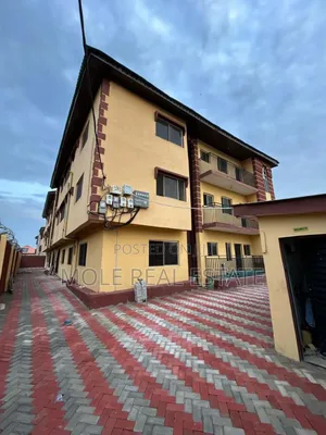 Furnished 3bdrm Block of Flats in 600, Mile 12 for sale