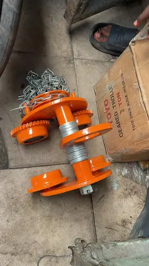 Toyo Geared Trolley