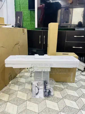 The Samsung Hw-C450 Soundbar 2.1 Channel System 300w