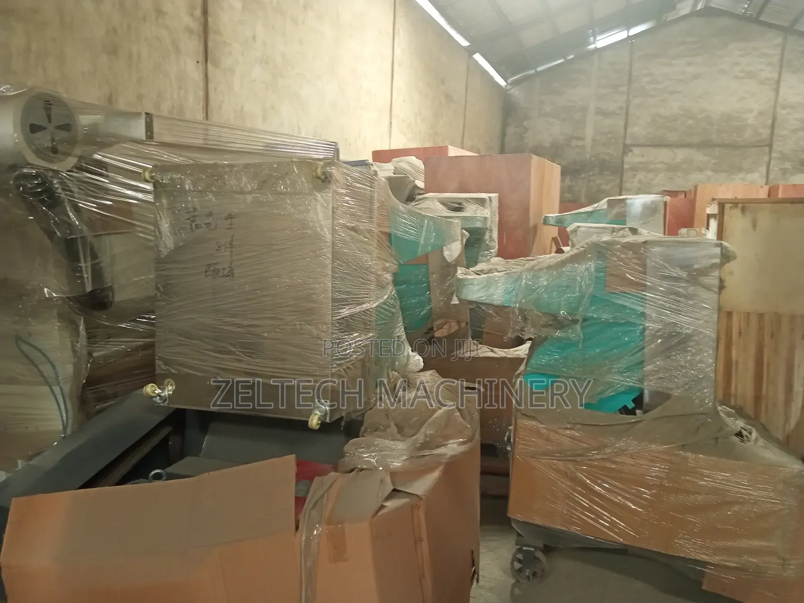 Plastic Crusher Machine
