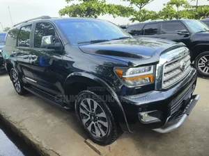Toyota Sequoia Platinum 4x4 2018 Black