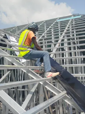 Well Trained House Roof Installers