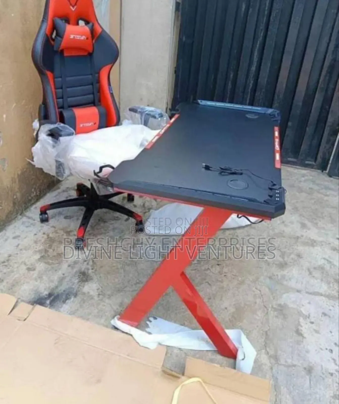Gaming Chair and Table