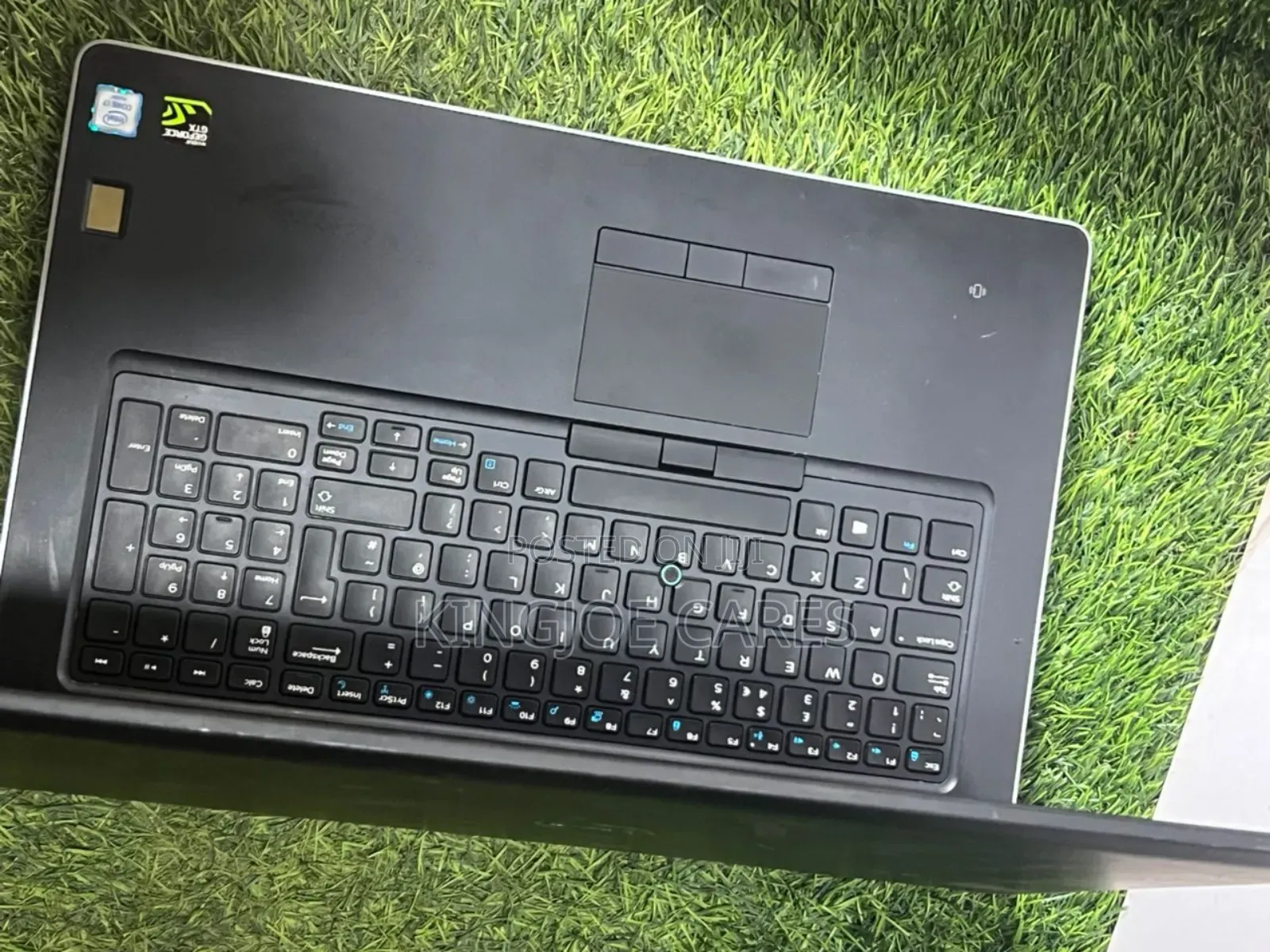 Laptop Dell Precision 7750 16GB Intel Core I7 HDD+SSD 700GB
