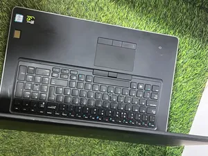 Laptop Dell Precision 7750 16GB Intel Core I7 HDD+SSD 700GB